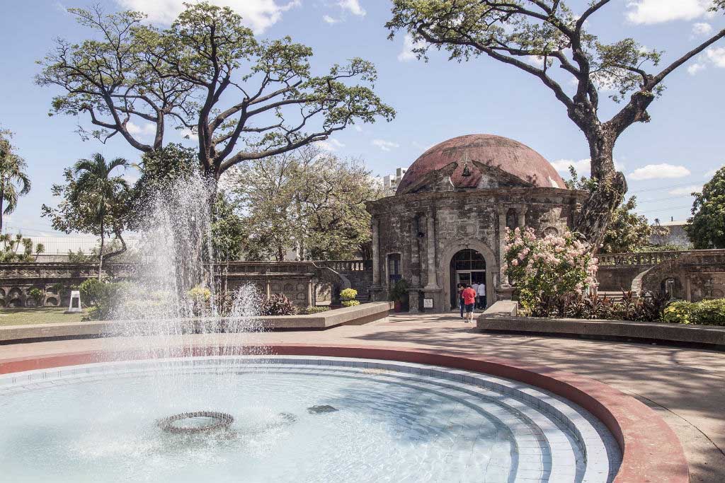 historical tourist destination in the philippines