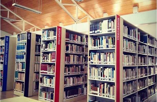 Miguel Hernandez Library