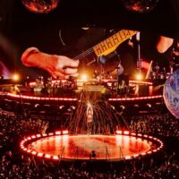 How to Enjoy The Live Concert Experience Like a Local